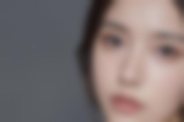 张秀英