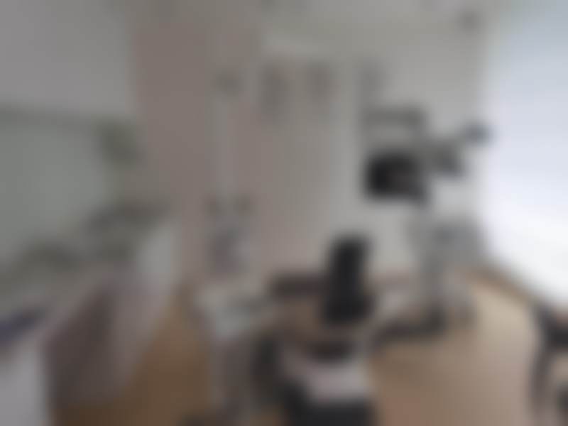 二、深圳泰乐口腔诊所医生团队，打造专精诊疗服务