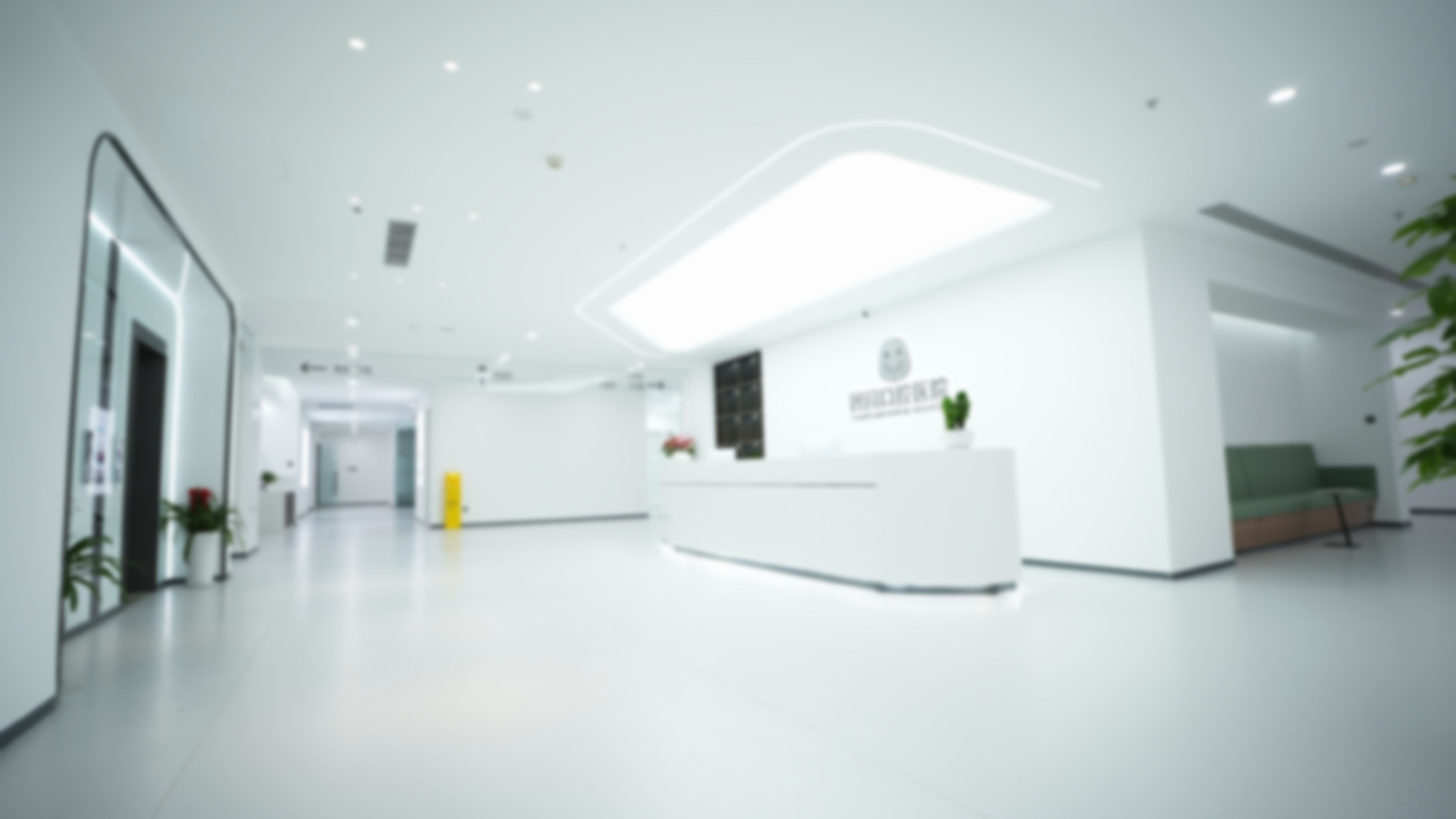 成都团圆口腔医院（高新院区）[高难度种植牙]19800元/颗：由上海九院进修医师亲诊，可精准开展穿颧穿翼、all-on-4等高复杂种植手术