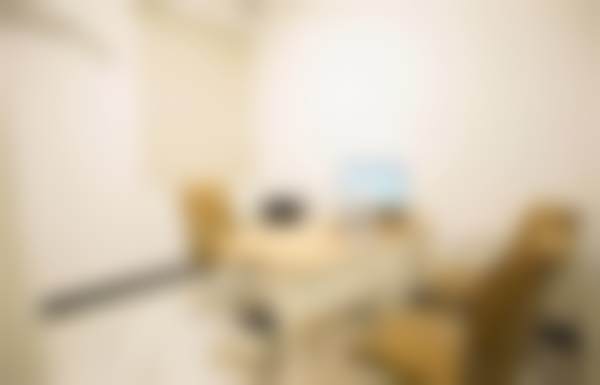 二、泰州靖江艾齿嘉口腔门诊部医生团队，打造专精诊疗服务