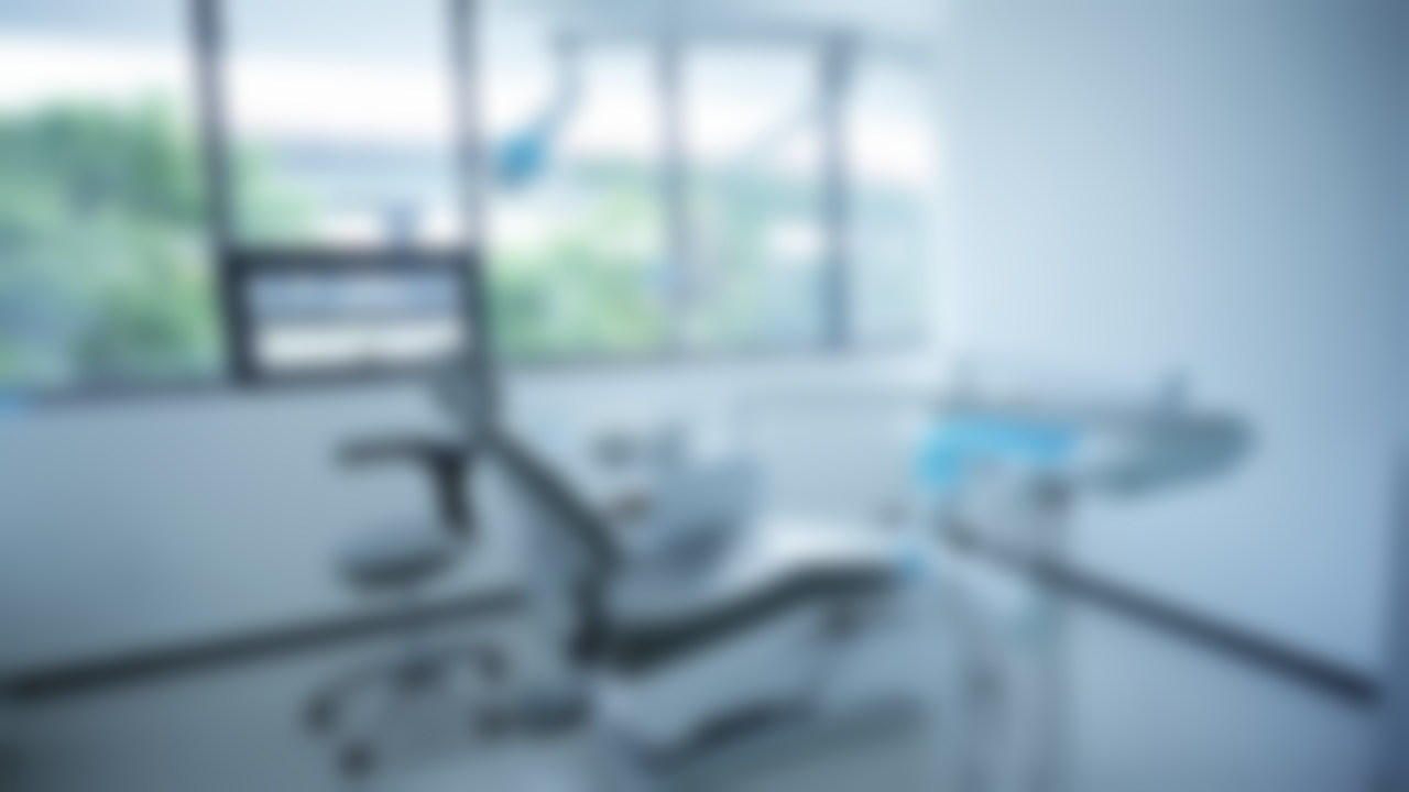 做“即速戴”种植牙技术怎么样？