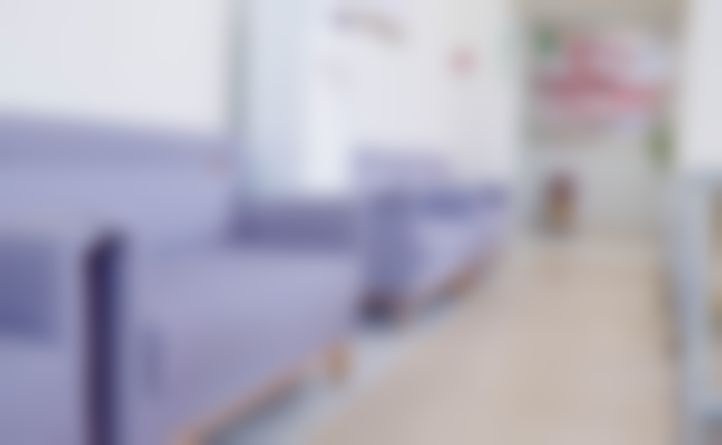 深圳美莱口腔门诊部[各类牙列缺损/缺失疑难种植]4000元/颗：由从业40年原市人民医院口腔中心主任领衔，数字化精准微创更安全高效