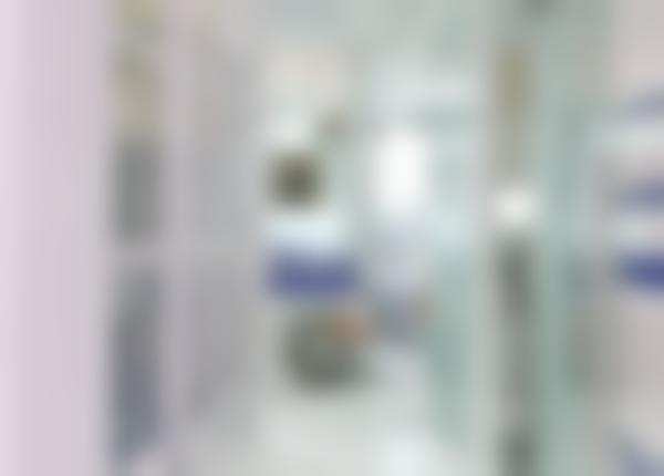 二、昆明希尔德口腔(万达双塔店)医生团队，打造专精诊疗服务