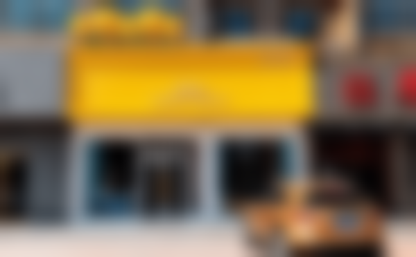 二、葫芦岛市龙港奇遇季口腔诊所医生团队，打造专精诊疗服务