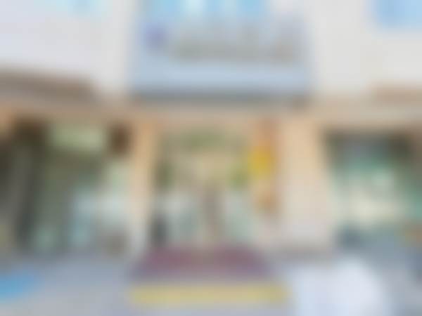 六、北京恩贝口腔医院荣誉资质与患者口碑，见证品牌实力