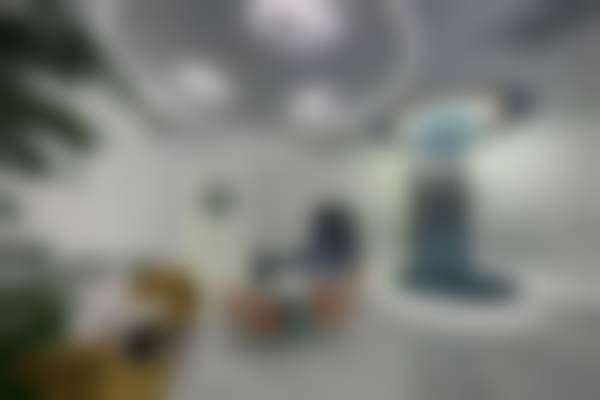 二、通州美新口腔门诊部医生团队，打造专精诊疗服务