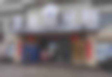 二、西安莲湖圣贝口腔门诊部医生团队,打造专精诊疗服务